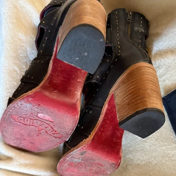 Freebird- black Brandy Lace-Up Women's Shoes - Picture 3 of 4